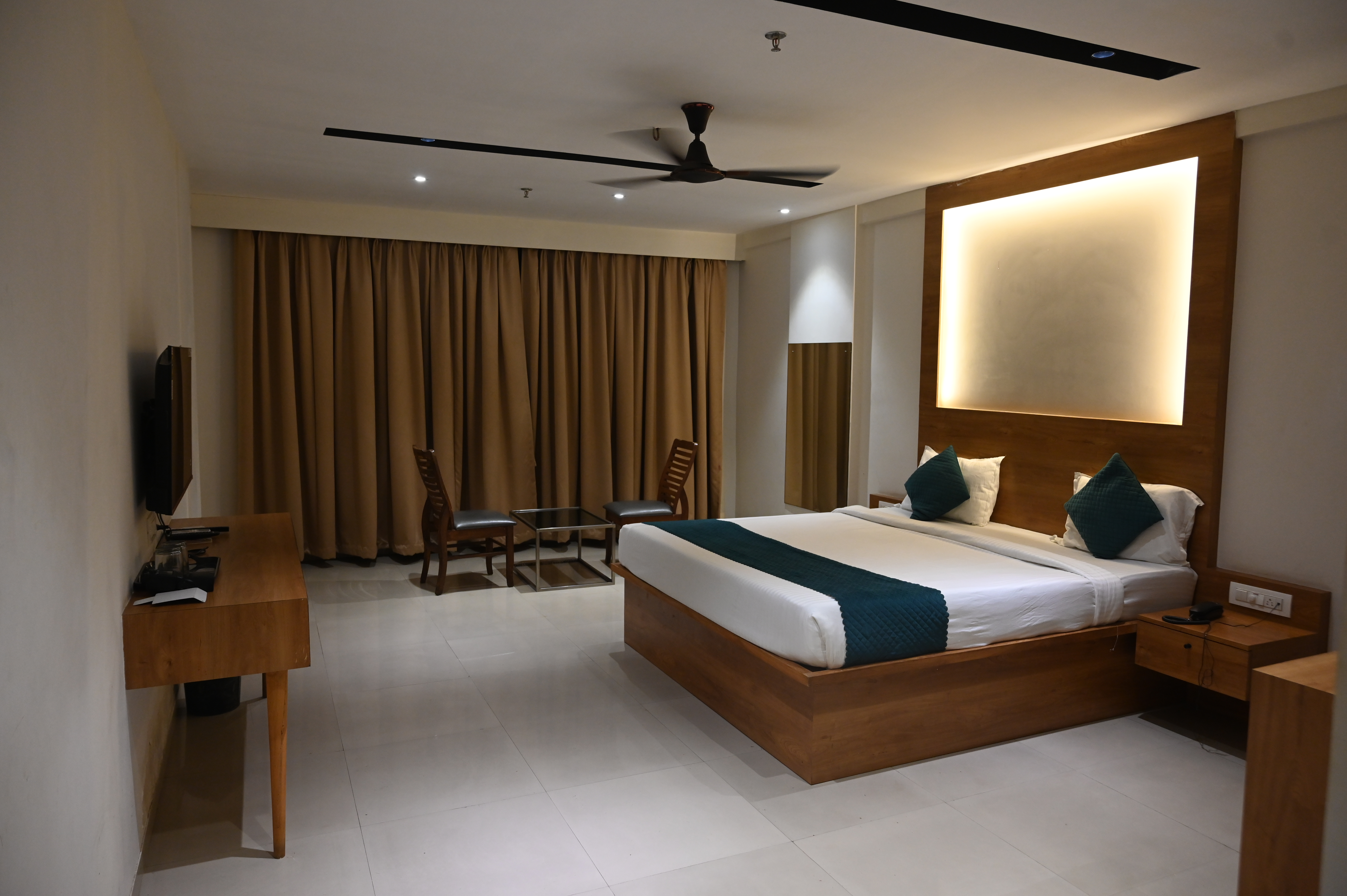 Luxury Rooms